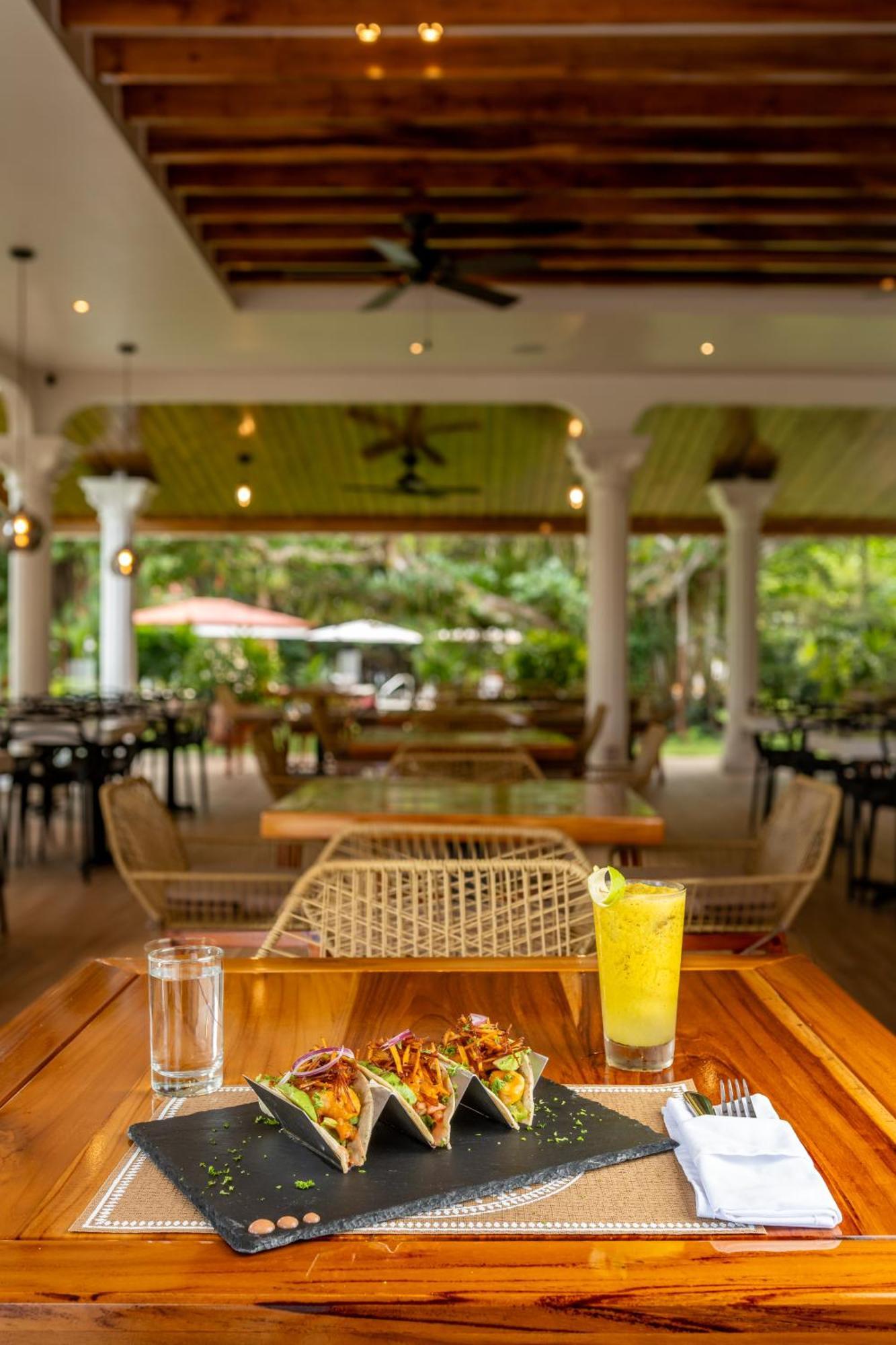 Hotel Los Higuerones Paso Canoas Экстерьер фото