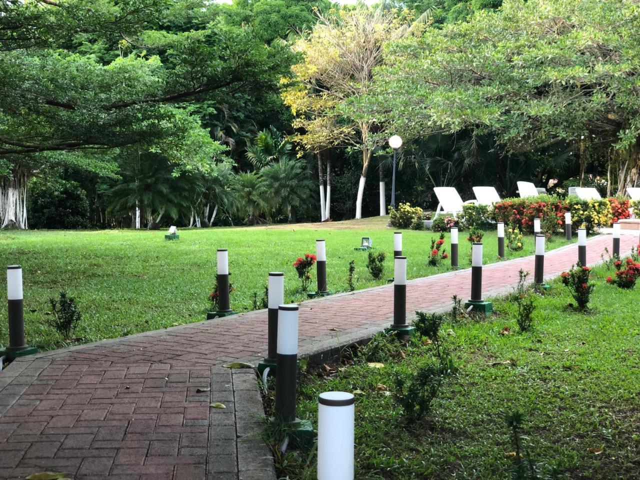 Hotel Los Higuerones Paso Canoas Экстерьер фото